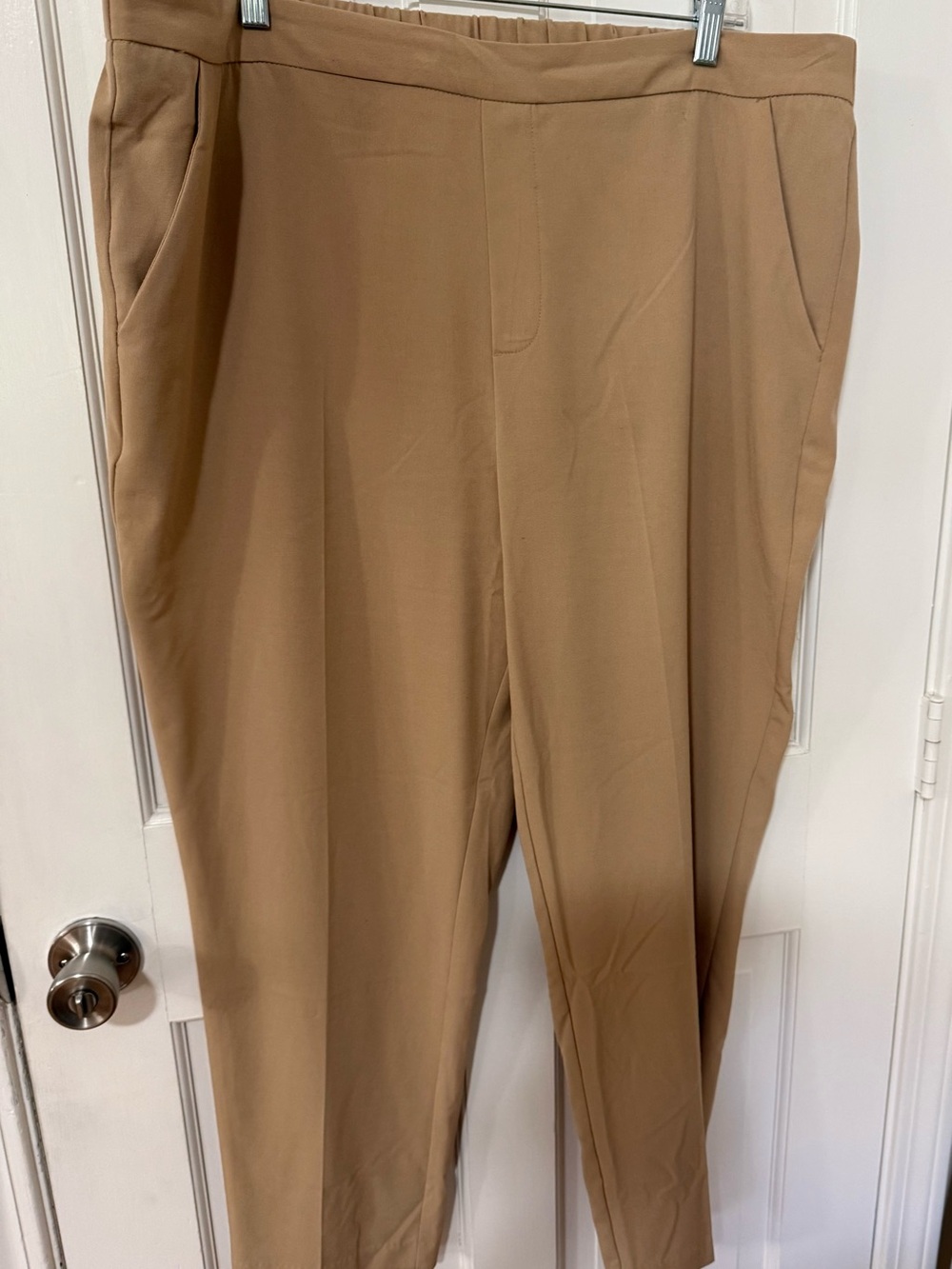 Time and tru Women's Tan Pull-On Tapered Pants size 22